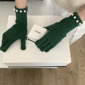 Solid Color Knitted Pearl Warm Knitted Gloves (Option: Emerald Green-Average Size)